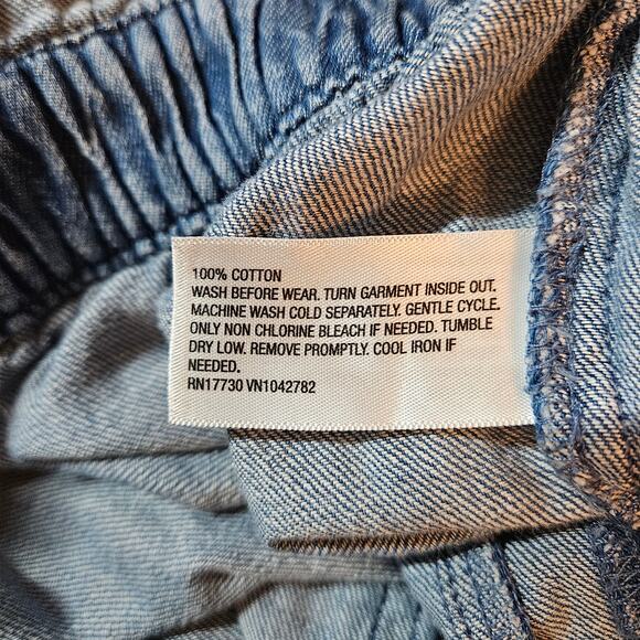 Cat & Jack Girl's Size M (8) Denim Jumpsuit - Picture 2 of 4